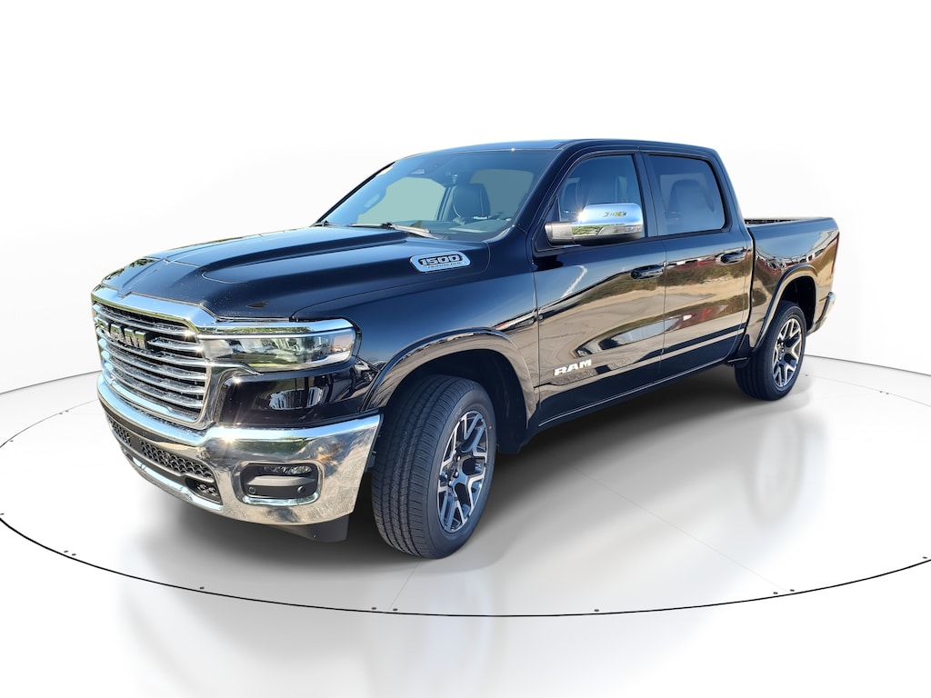 New 2026 Ram 1500 LARAMIE CREW CAB 4X4 5'7 BOX Pickup