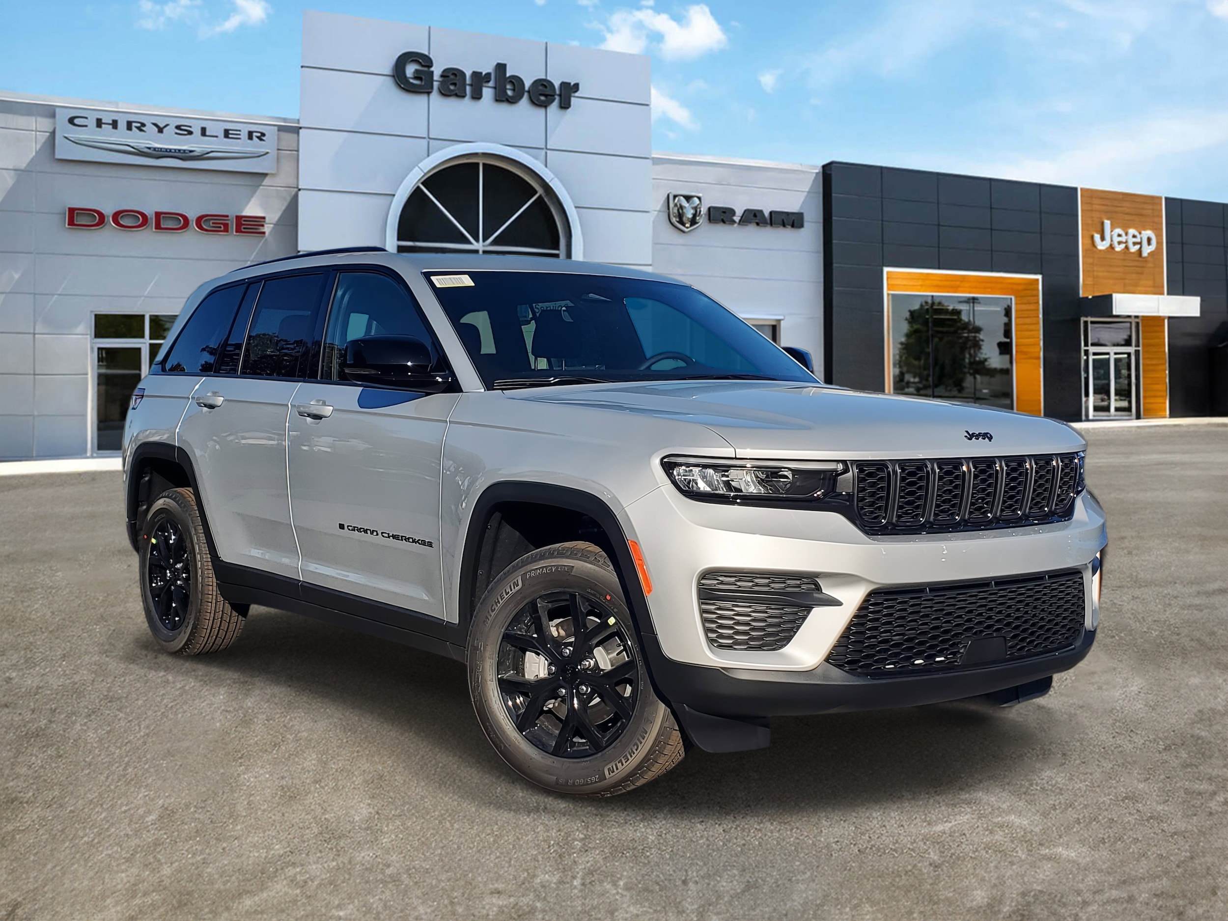 2025 Jeep Grand Cherokee Altitude's photo