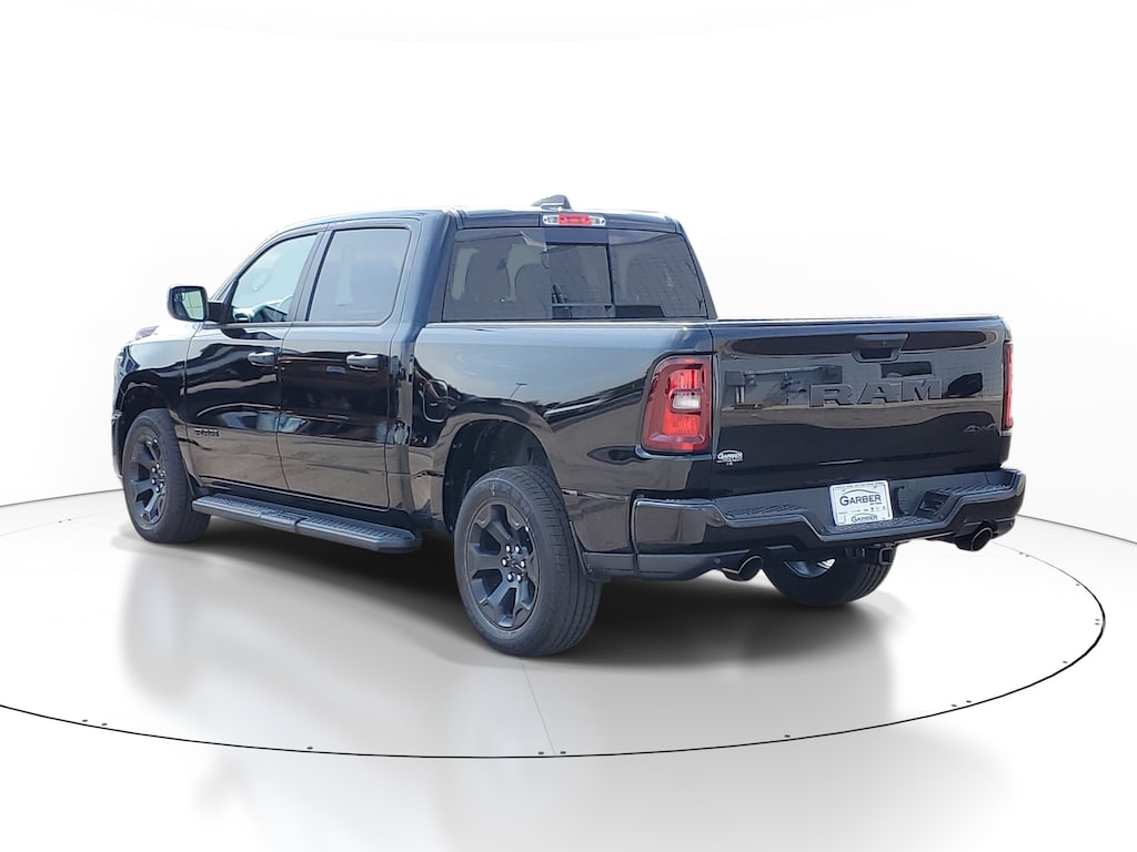 New 2026 Ram 1500 TRADESMAN CREW CAB 4X4 Pickup