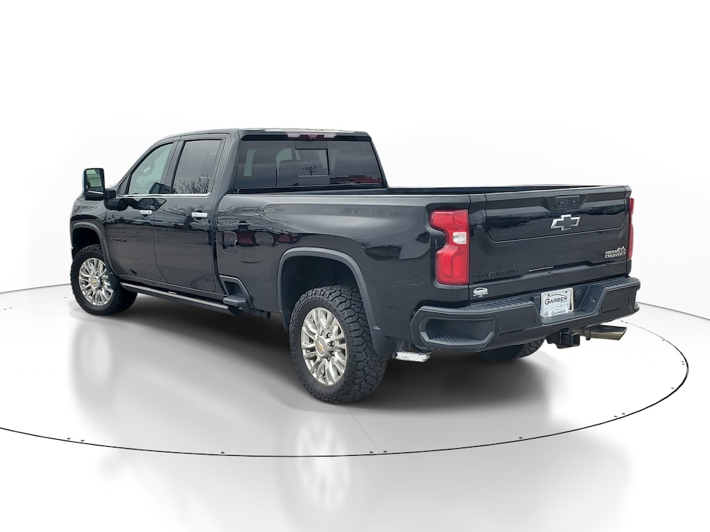 Used 2022 Chevrolet Silverado 2500HD High Country Truck Crew Cab