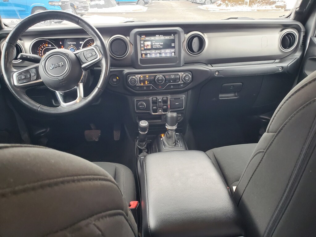 Used 2020 Jeep Gladiator Sport Truck Crew Cab