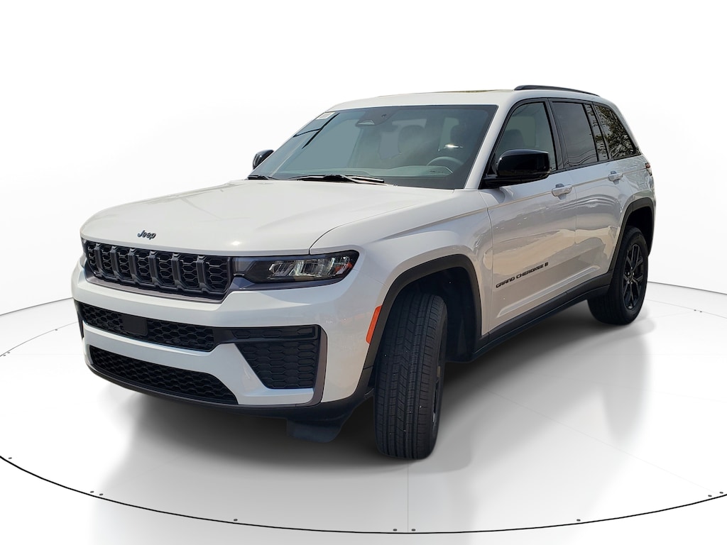 New 2026 Jeep Grand Cherokee LAREDO ALTITUDE 4X4 Sport Utility