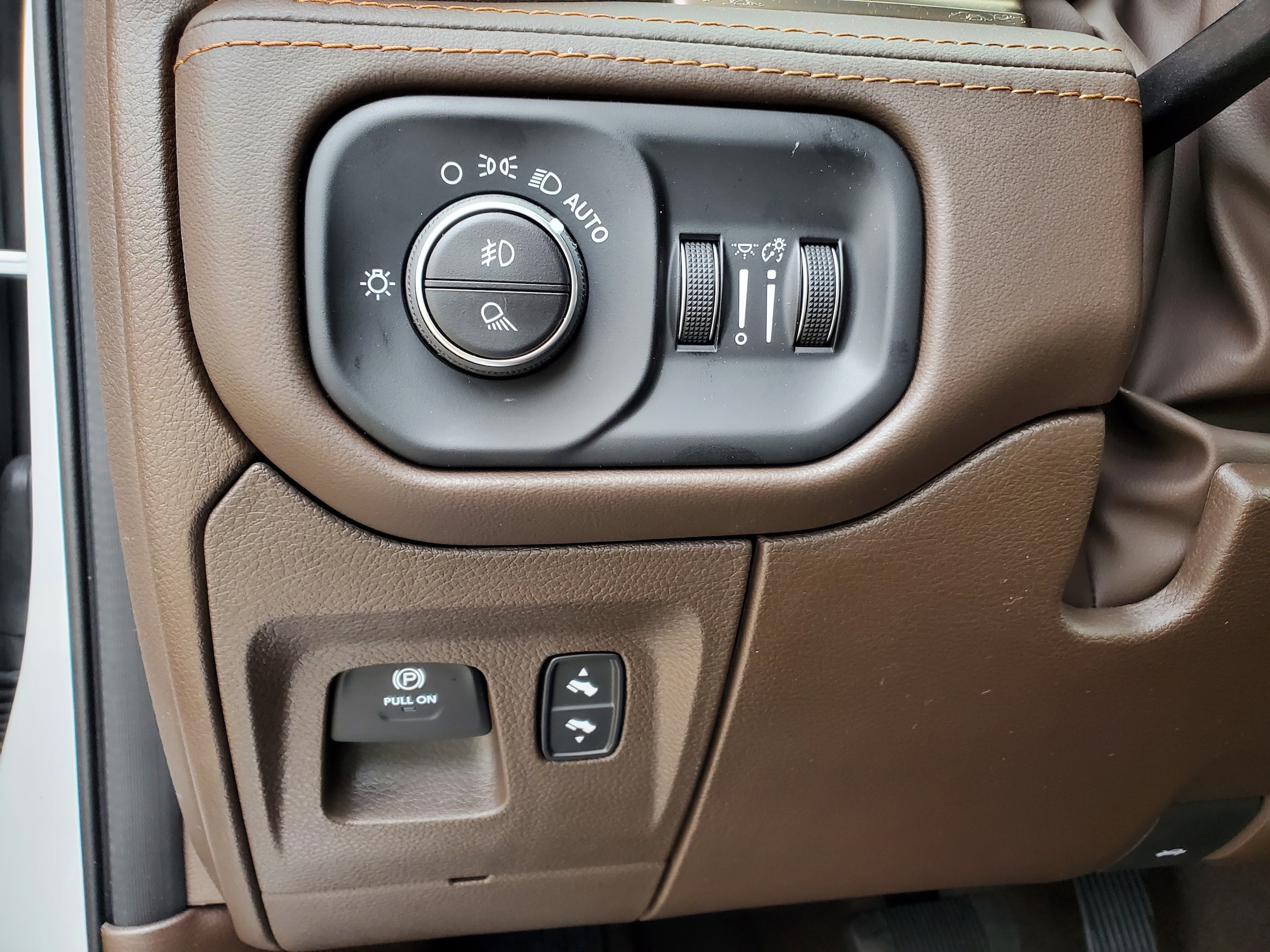 2026 RAM 1500 Limited Longhorn - Photo 12