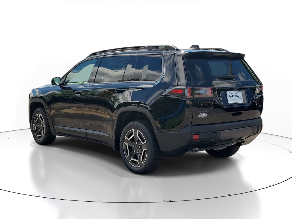 New 2026 Jeep Cherokee LAREDO 4X4 Sport Utility