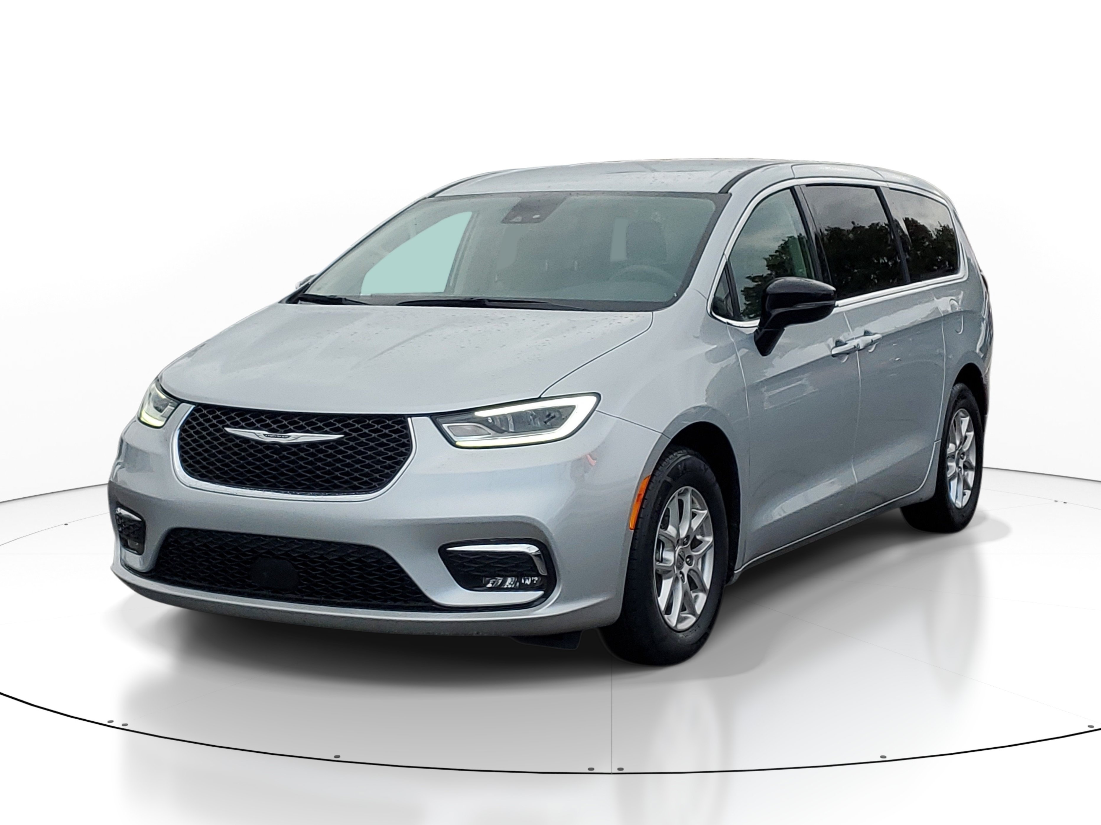 Used 2024 Chrysler Pacifica Touring L Van Passenger Van