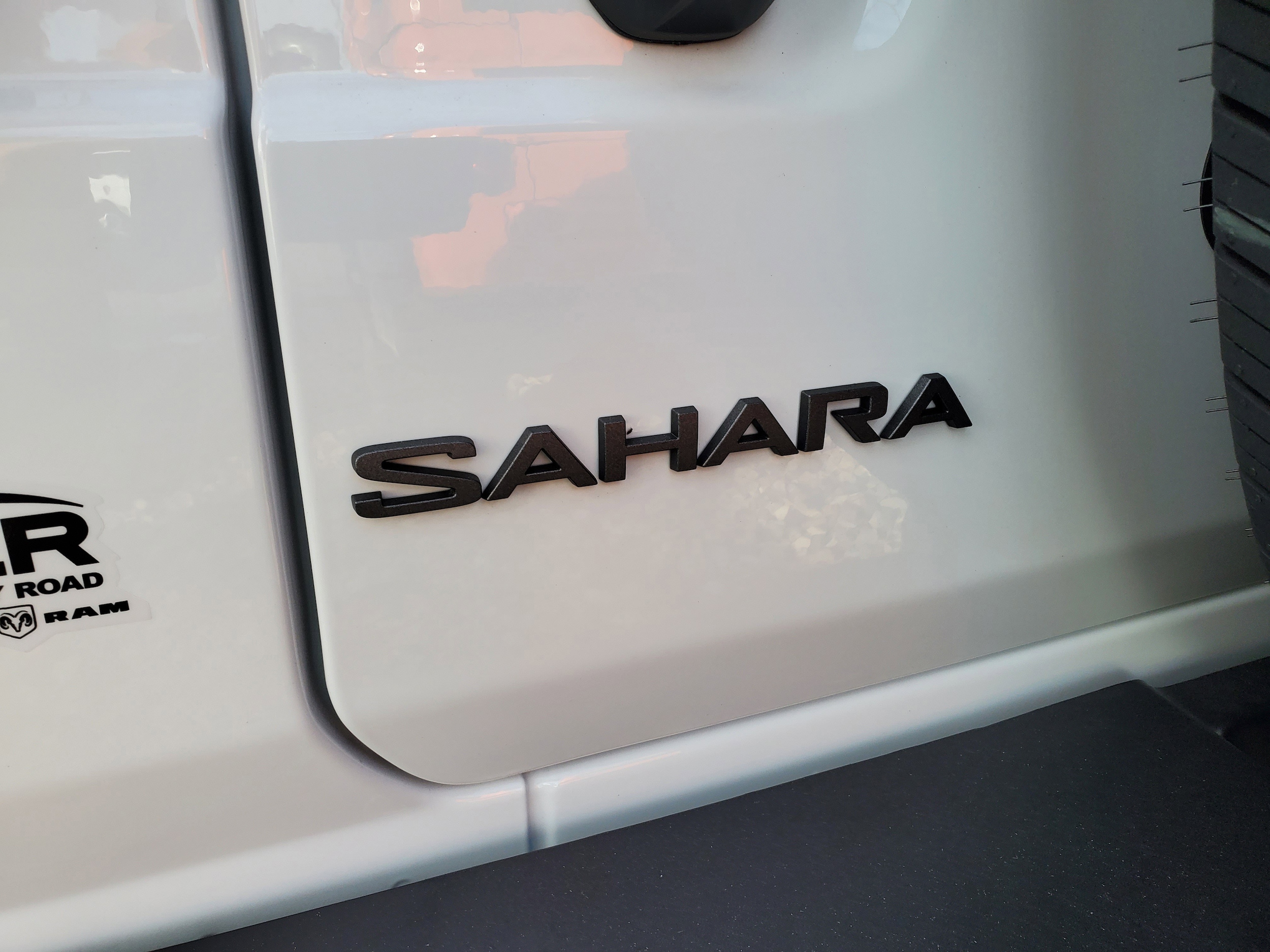 2026 Jeep Wrangler 4-Door Sahara - Photo 26