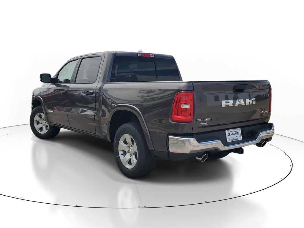 New 2026 Ram 1500 BIG HORN CREW CAB 4X4 5'7 BOX Pickup