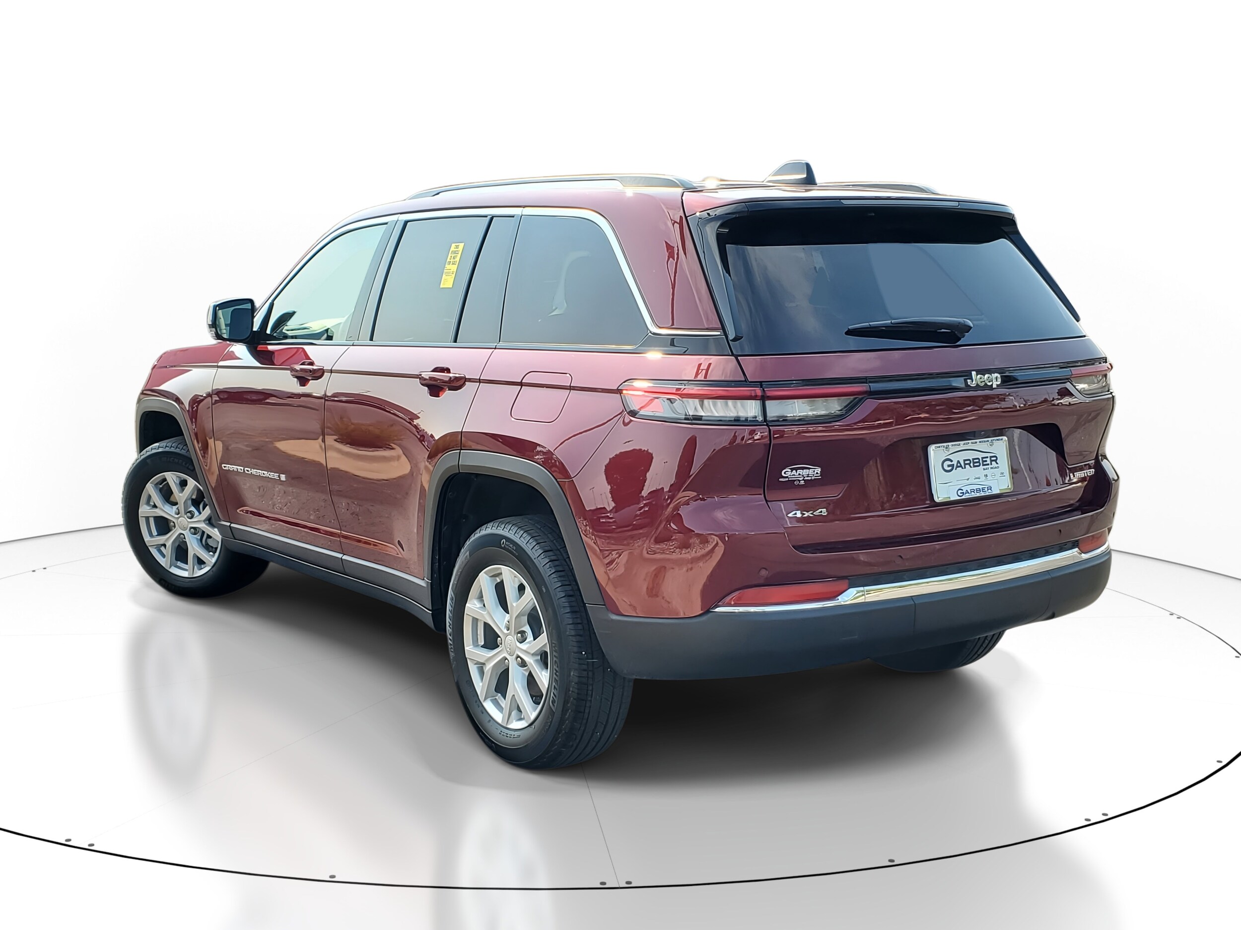 2023 Jeep Grand Cherokee Limited photo 3