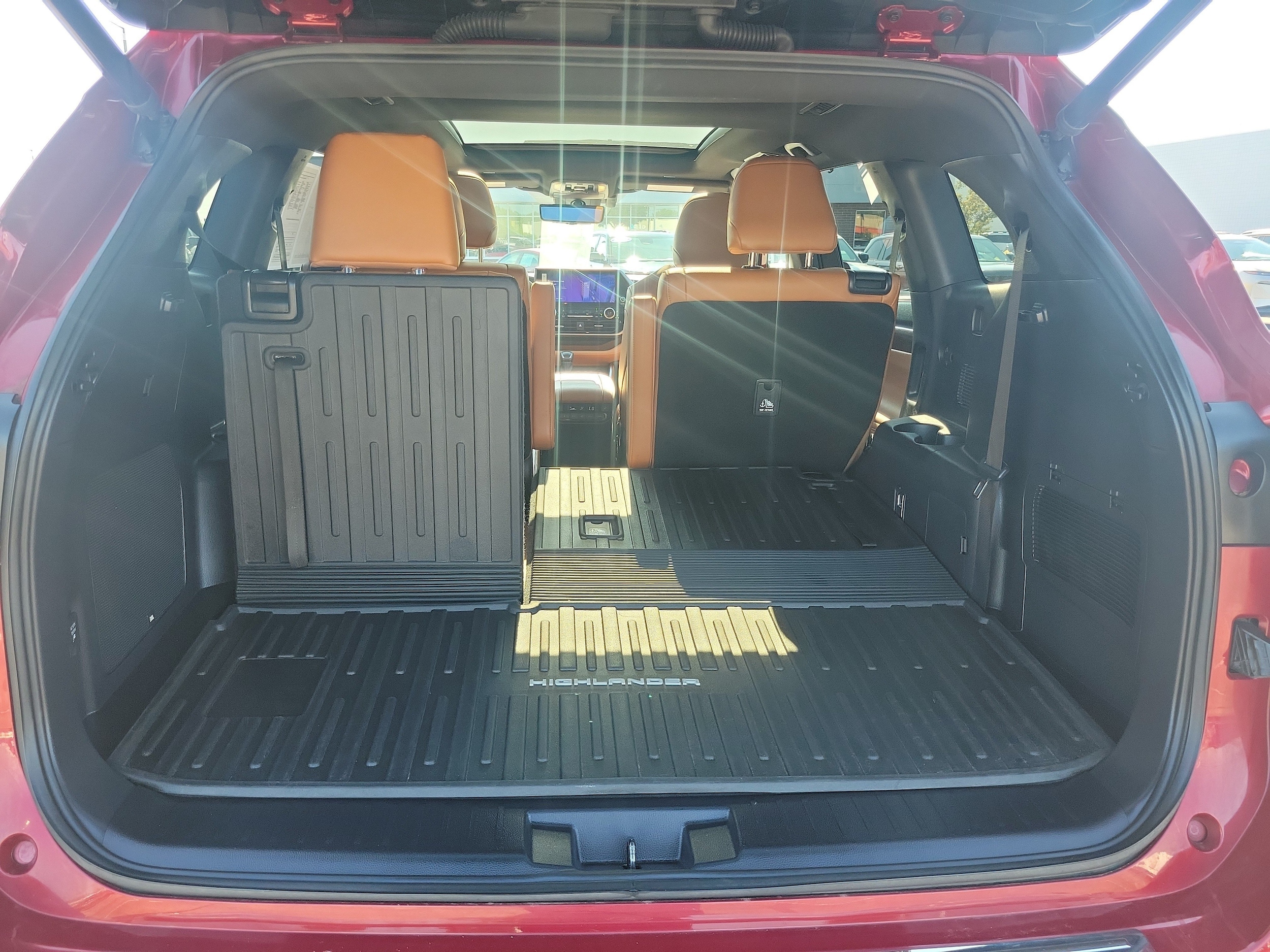 2023 Toyota Highlander Platinum - Photo 31