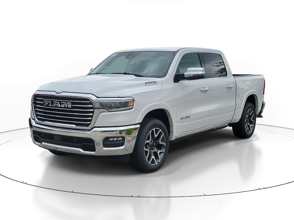 New 2026 Ram 1500 LARAMIE CREW CAB 4X4 5'7 BOX Pickup