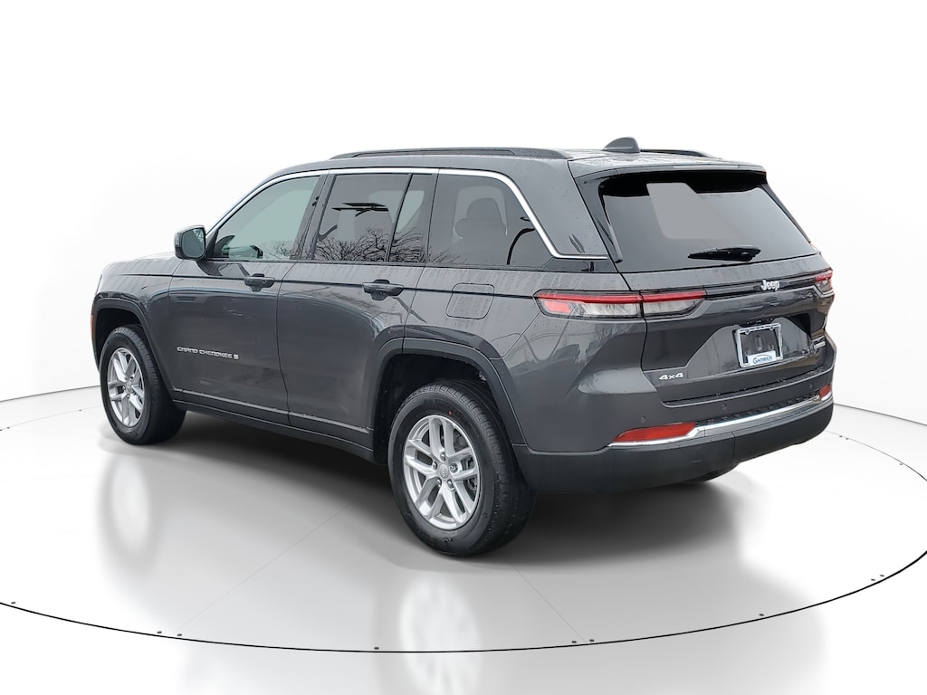 New 2025 Jeep Grand Cherokee LAREDO X 4X4 Sport Utility