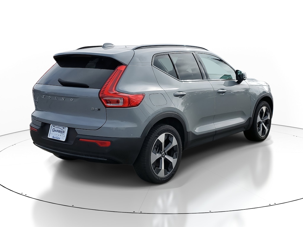 Used 2024 Volvo XC40 B5 Plus Dark Theme SUV