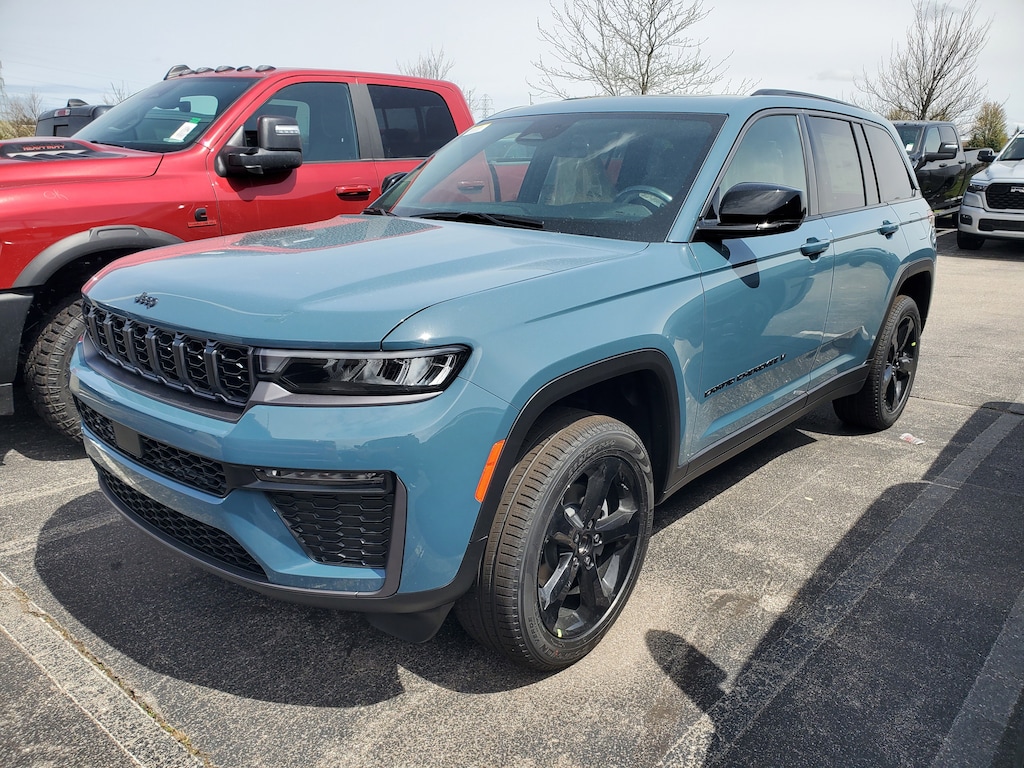New 2026 Jeep Grand Cherokee LIMITED 4X4 Sport Utility