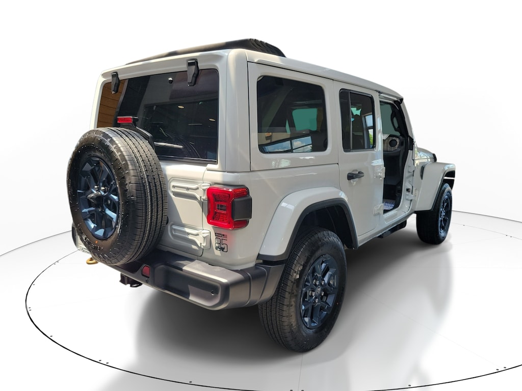 New 2026 Jeep Wrangler 4-DOOR 85TH ANNIVERSARY EDITION Sport Utility