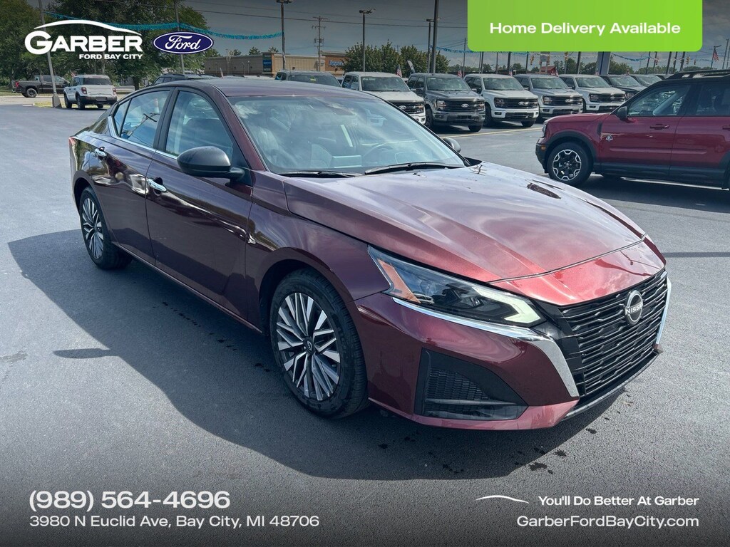 Used 2024 Nissan Altima 2.5 SV Sedan