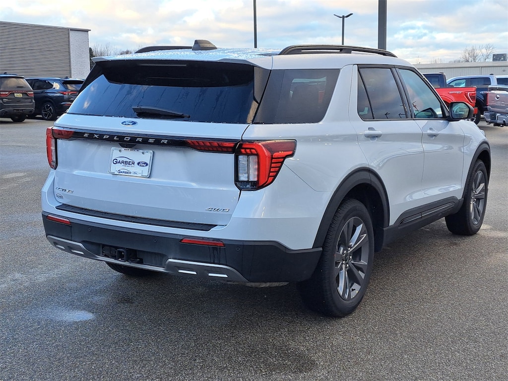 New 2026 Ford Explorer Active SUV