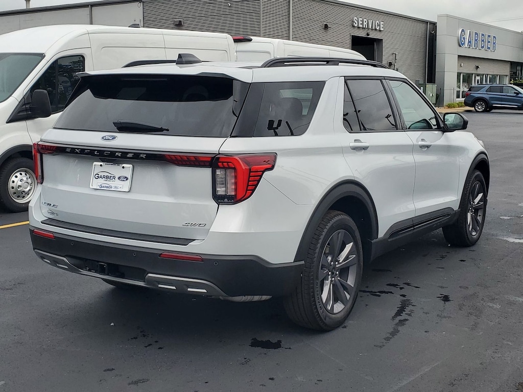 New 2026 Ford Explorer Active SUV