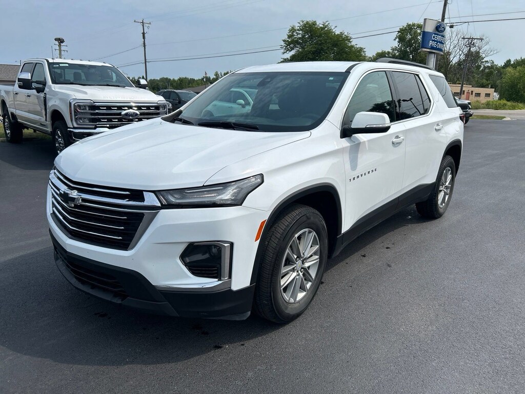 Used 2023 Chevrolet Traverse LT SUV