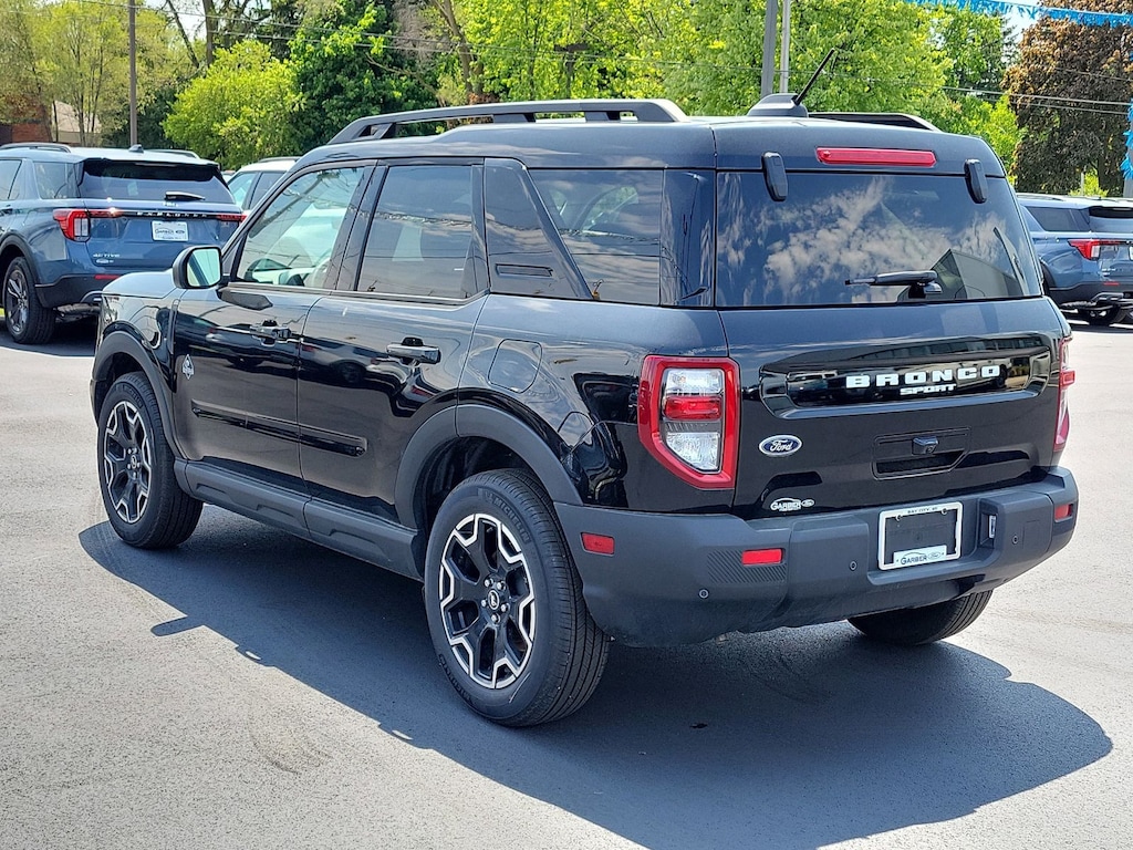 New 2025 Ford Bronco Sport Outer Banks SUV