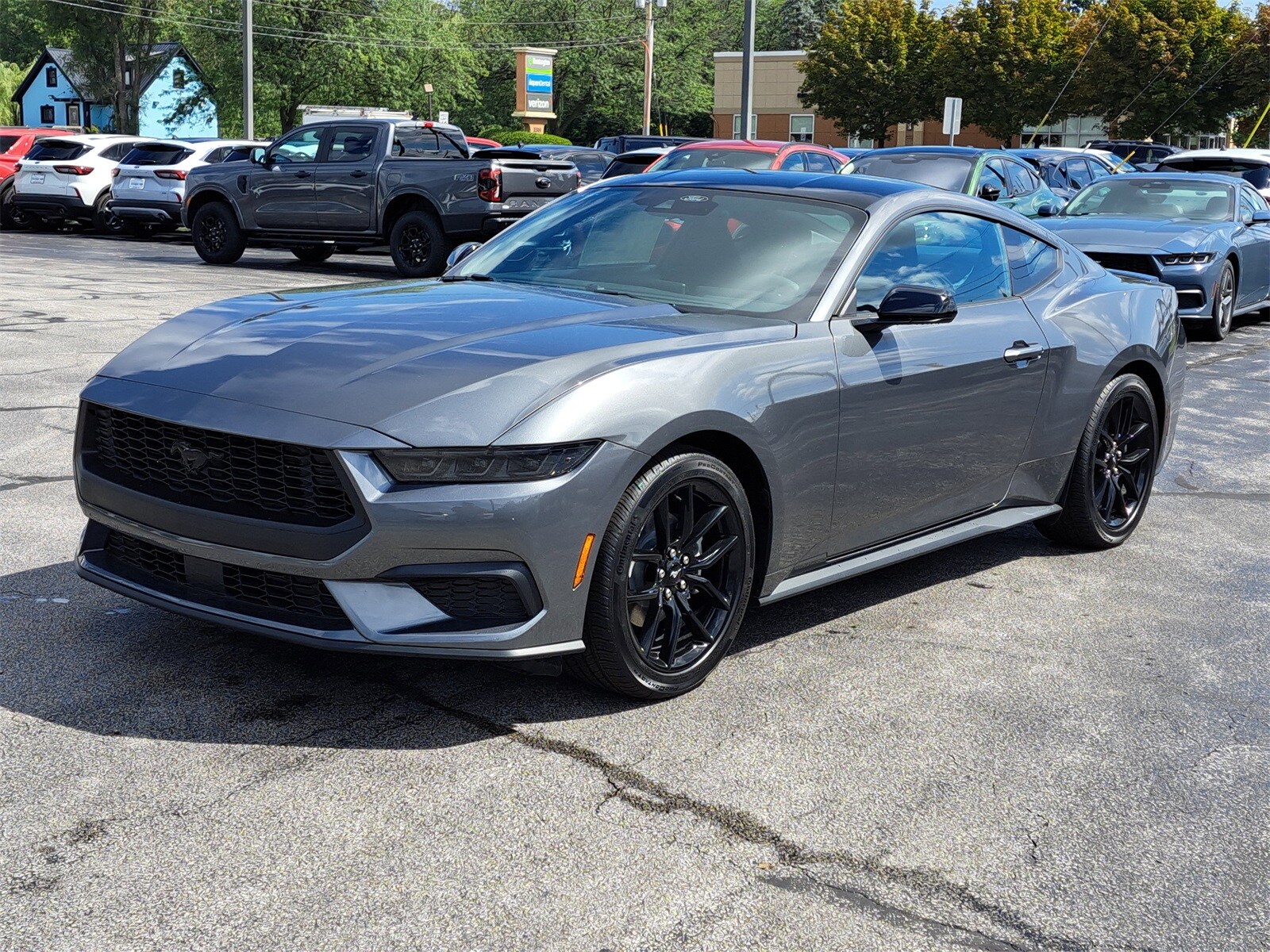 2025 Ford Mustang EcoBoost photo 2