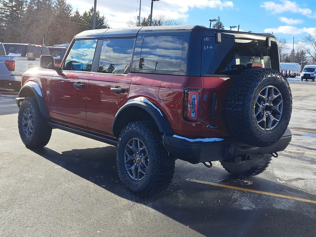 New 2025 Ford Bronco Badlands SUV