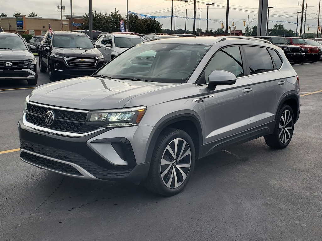 Used 2024 Volkswagen Taos 1.5T SE SUV