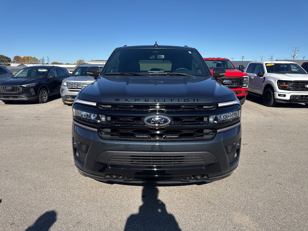 Used 2024 Ford Expedition Limited SUV