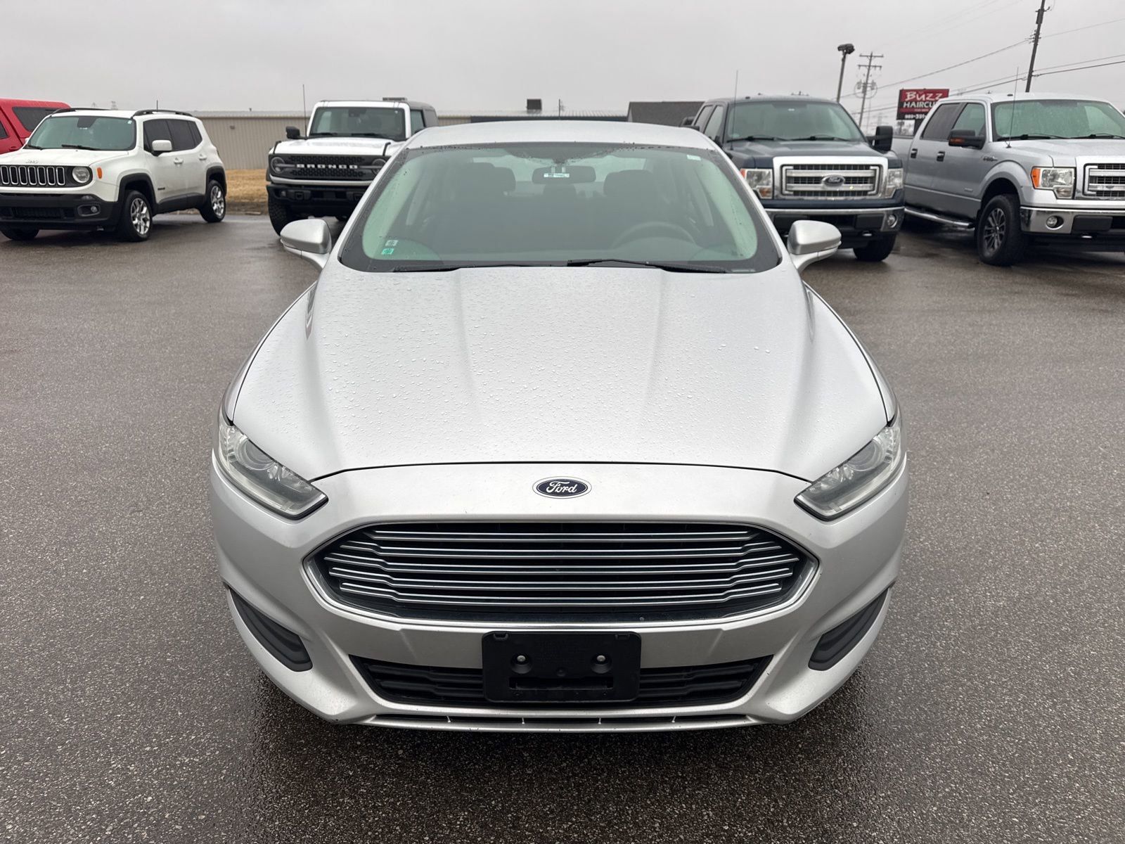 Used 2016 Ford Fusion SE with VIN 1FA6P0H75G5132570 for sale in Bay City, MI