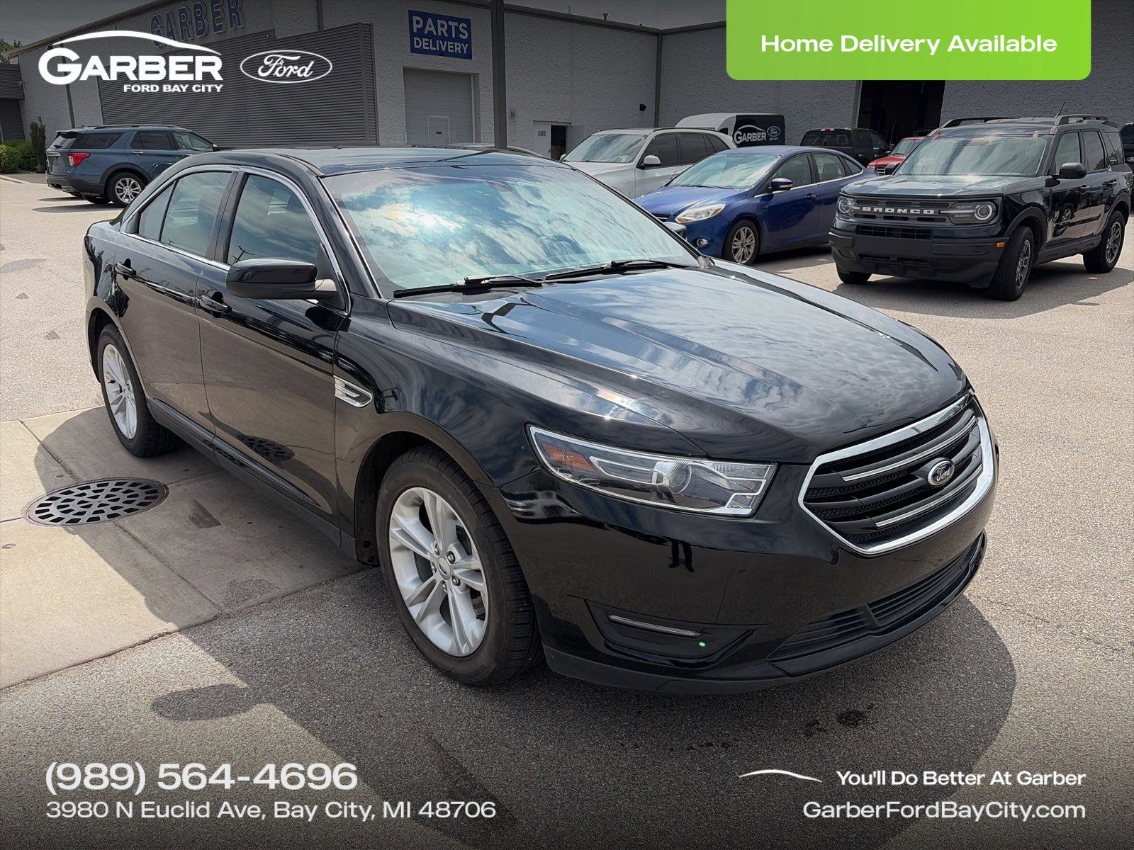 2018 Ford Taurus SEL AWD's photo