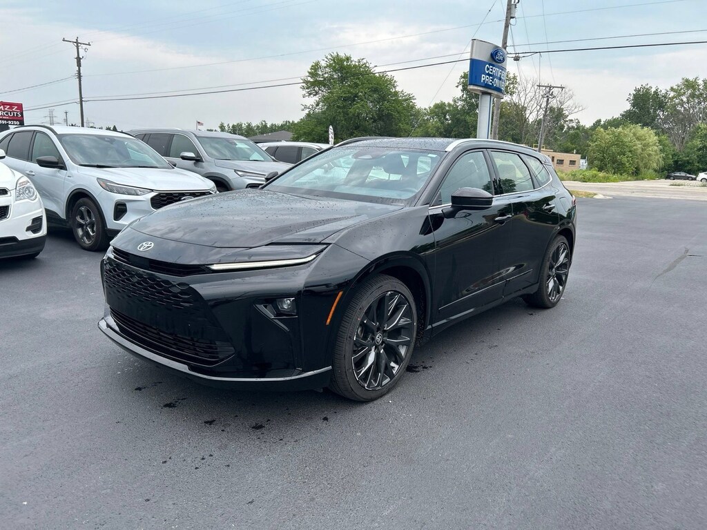 Certified 2025 Toyota Crown Signia Limited SUV
