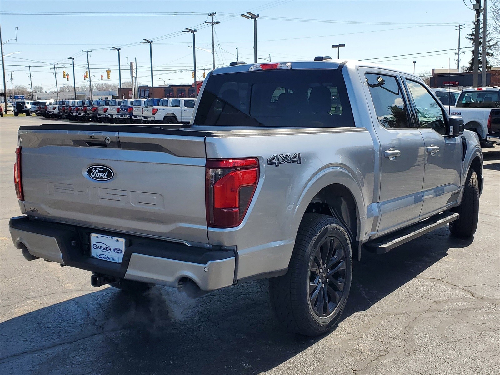 2025 Ford F-150 XLT photo 2