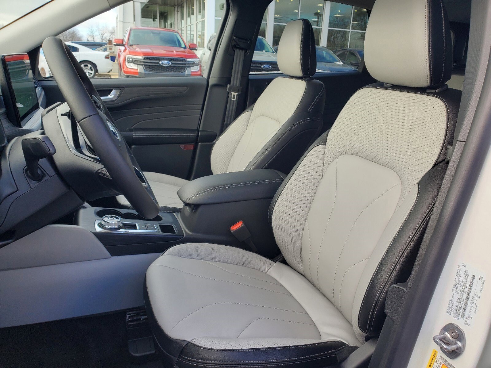 2025 Ford Escape Plug-In Hybrid Base photo 4
