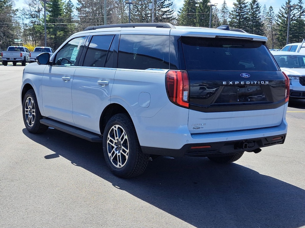 New 2026 Ford Expedition Active SUV