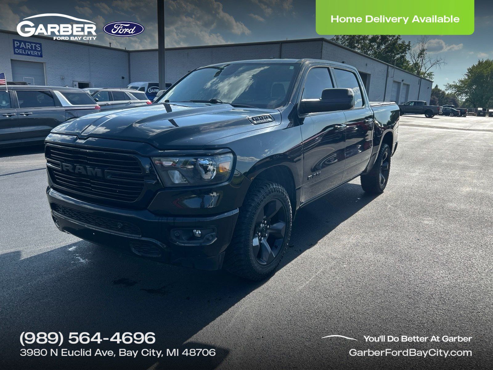 2019 RAM 1500 Big Horn/Lone Star 4x4 Crew Cab 5'7's photo