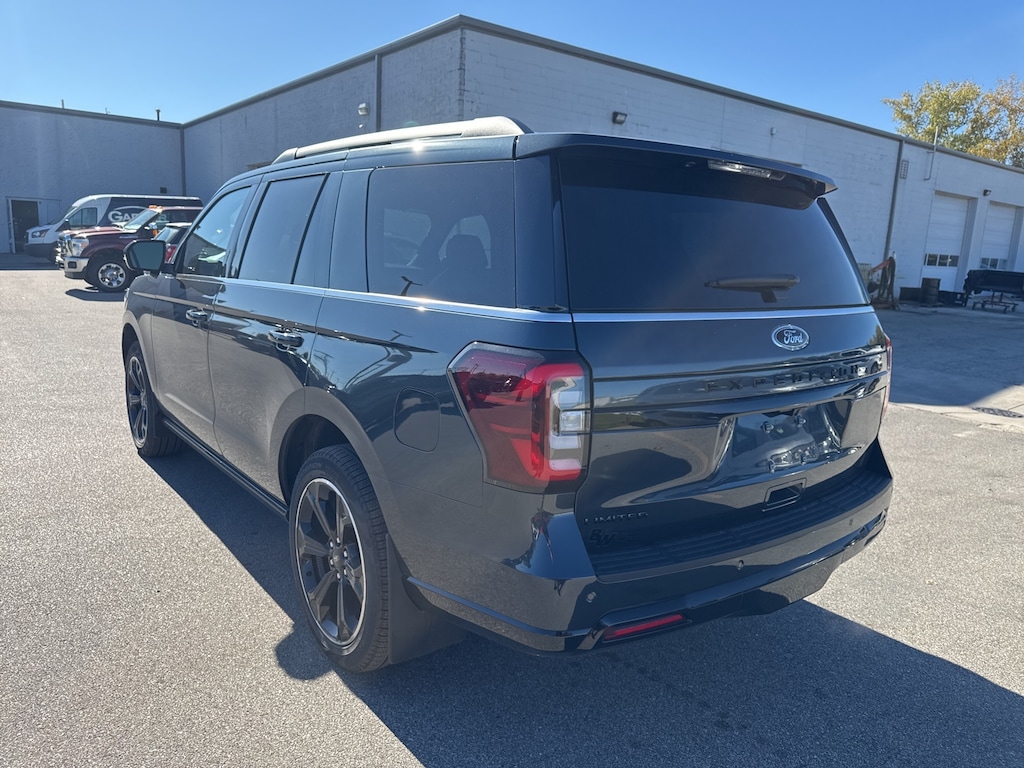 Used 2024 Ford Expedition Limited SUV