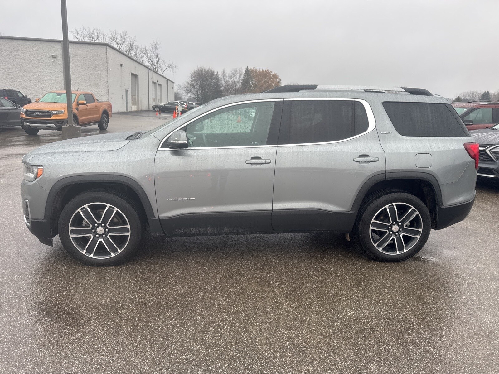 2023 Gmc Acadia SLT photo 3