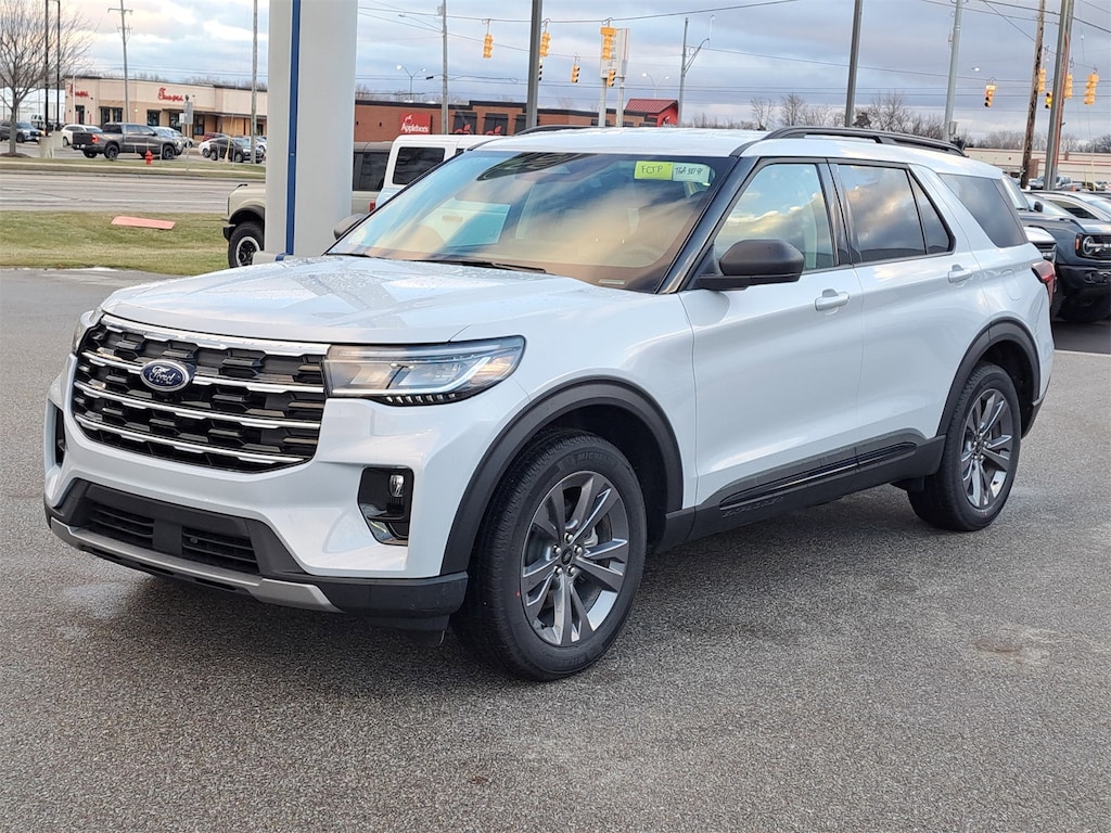New 2026 Ford Explorer Active SUV