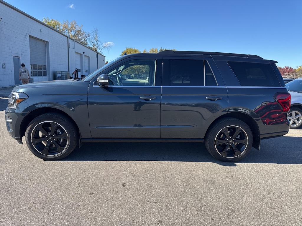 Used 2024 Ford Expedition Limited SUV