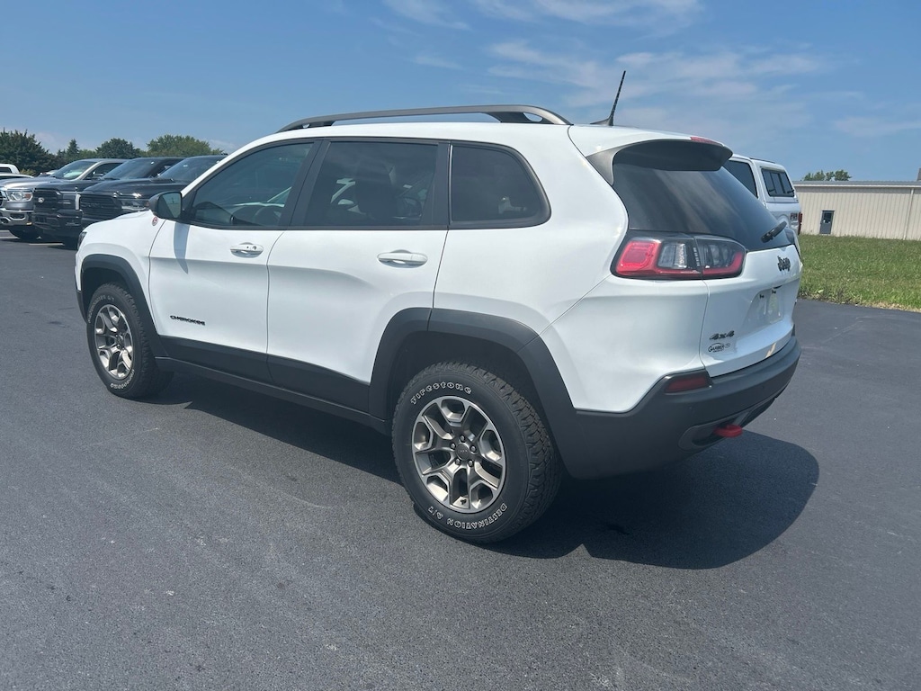 Used 2020 Jeep Cherokee Trailhawk SUV