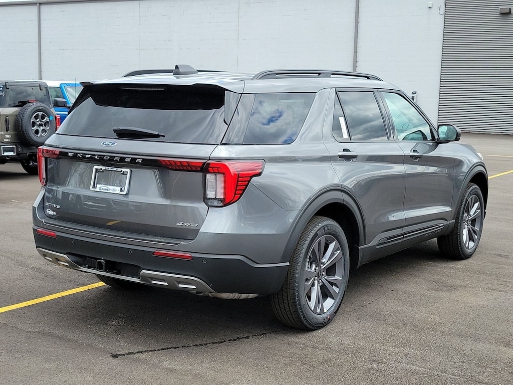 New 2026 Ford Explorer Active SUV