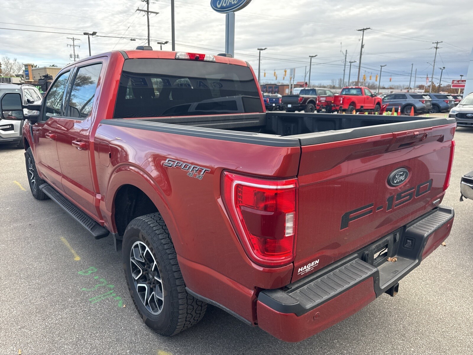 2023 Ford F-150 XLT photo 4