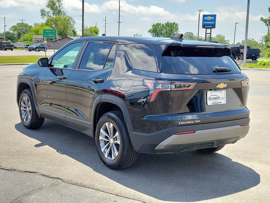 Used 2026 Chevrolet Equinox LT SUV