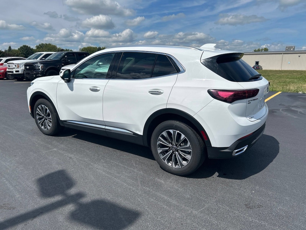 Used 2024 Buick Envision Preferred SUV