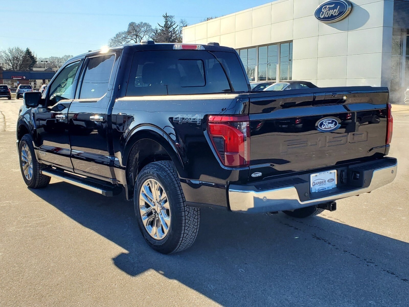 2025 Ford F-150 XLT photo 2
