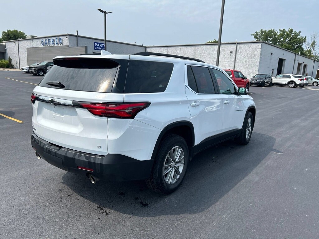 Used 2023 Chevrolet Traverse LT SUV