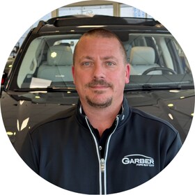 Staff member Larry Cook  from ID_434ca9