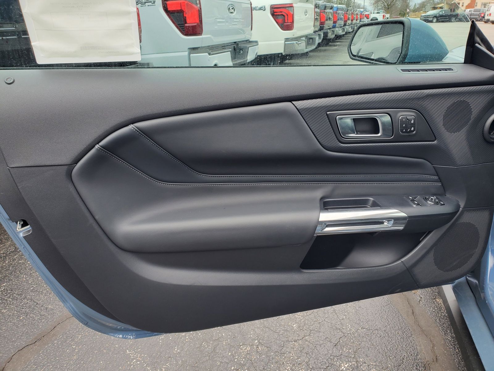 2025 Ford Mustang EcoBoost Premium Fastback - Photo 8