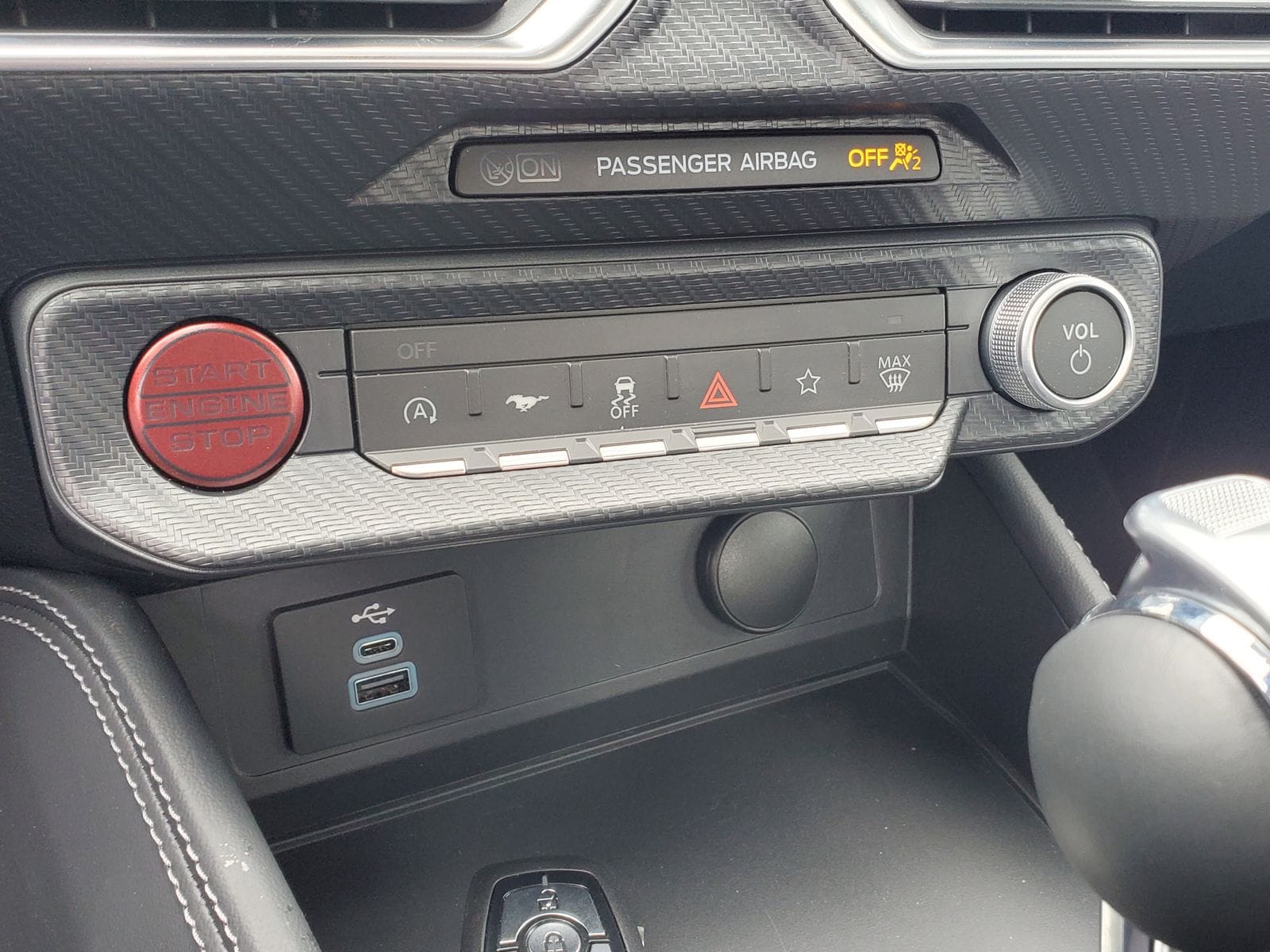 2025 Ford Mustang EcoBoost Premium Fastback - Photo 23