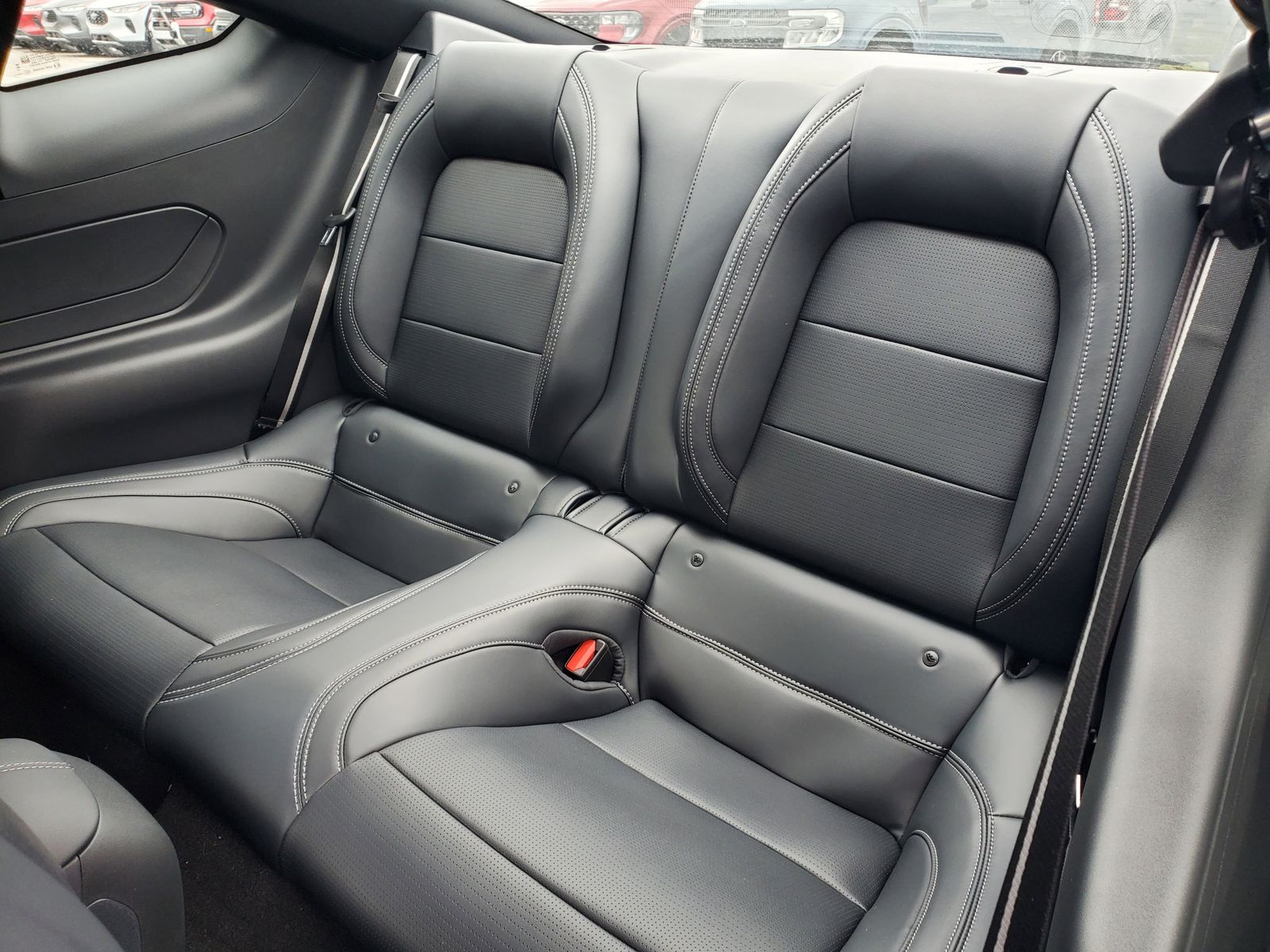 2025 Ford Mustang EcoBoost Premium Fastback - Photo 6