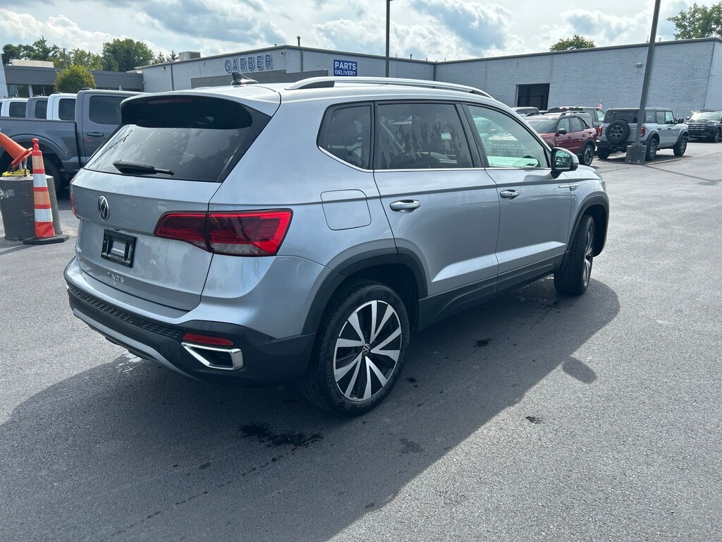 Used 2024 Volkswagen Taos 1.5T SE SUV